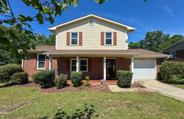 Charming 3 Bed 2.5 Bath Fayetteville Home photos photos