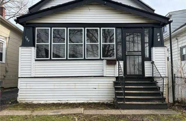 189 Westminster Avenue photos photos