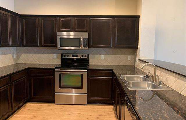 5916 Lost Valley Drive Gallery 2