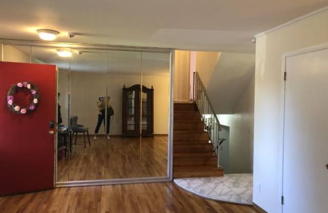 1290 Oak Bark Dr Gallery 3
