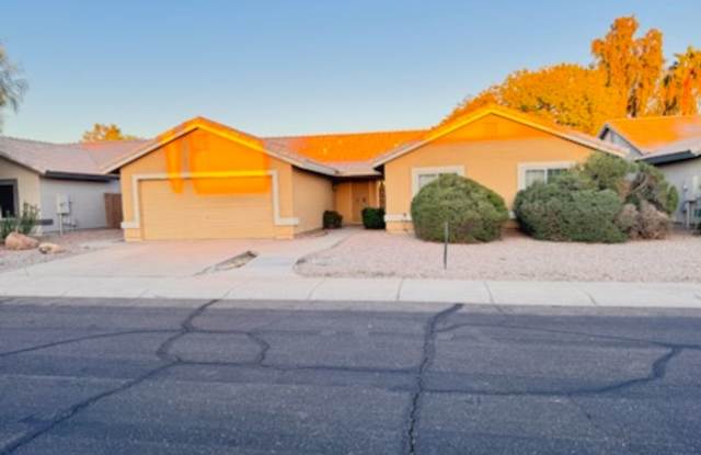 4 bedroom Chandler photos photos