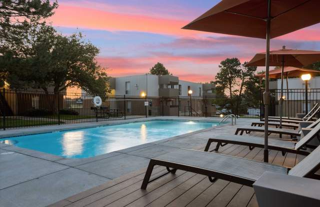 Westlake Apartments Gallery 3