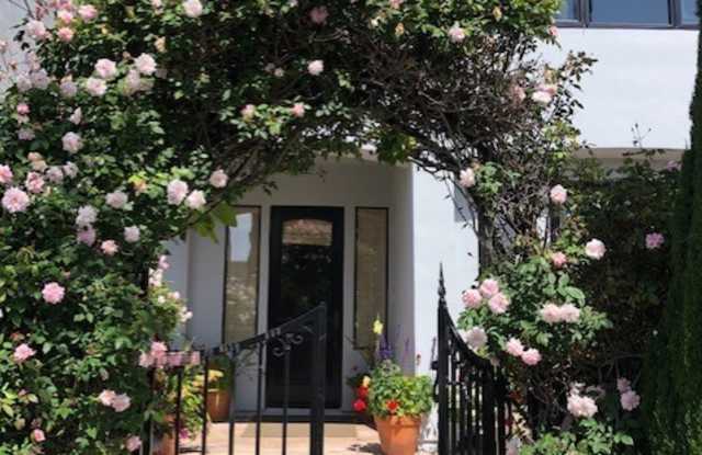 609 Begonia Avenue Gallery 2