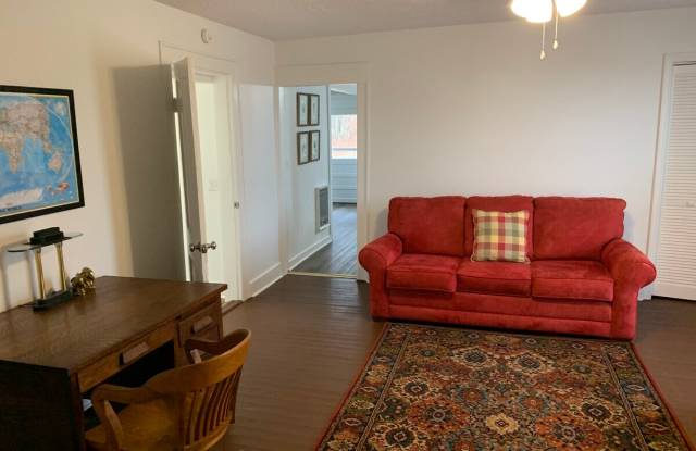 4250 Louis Draughon Road Gallery 4