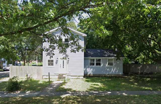 402 East Park Street photos photos