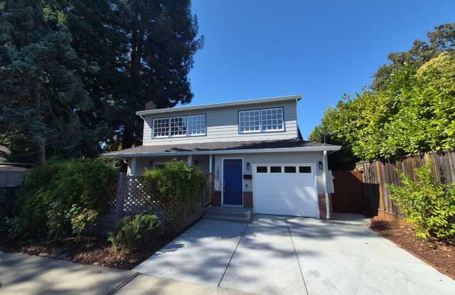 Remodeled 5 BR | 3 BA Palo Alto Home with Exceptional Privacy and Classic Charm Gallery 1