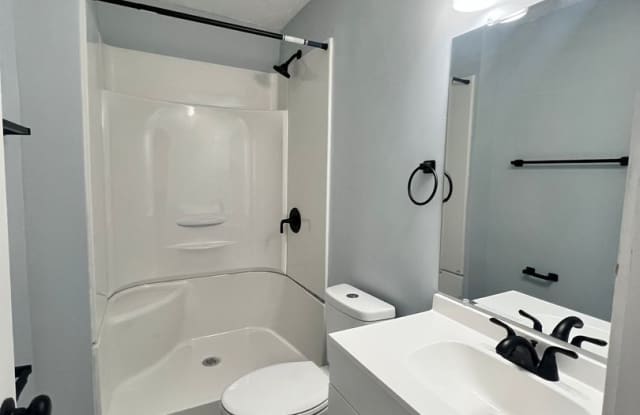 Charming Single-Family Home with Fenced in Backyard! photos photos