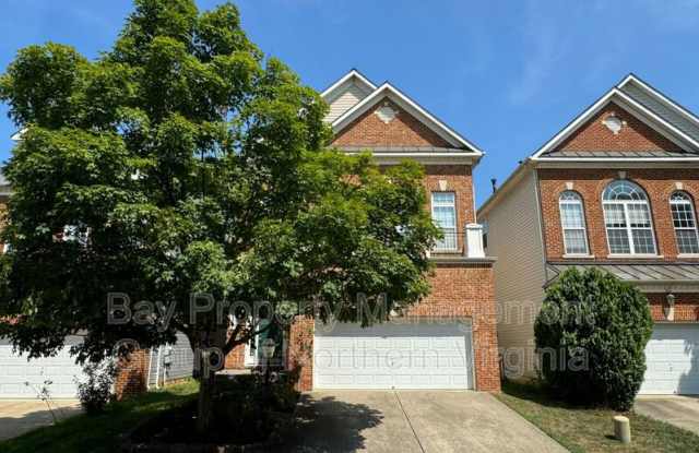4247 Sonia Ct - 4247 Sonia Court, Mount Vernon, VA 22309