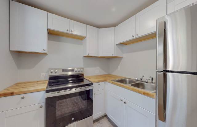 Nasson in the Pines, Modern Living on a Wooded Campus Gallery 4