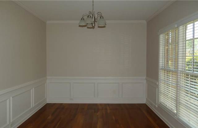 2195 Mindy Lane Gallery 2