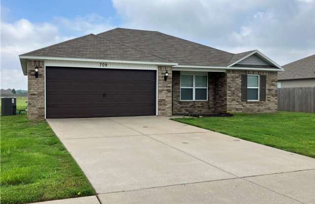 3 bed, 2 bath home in Bentonville School District! photos photos