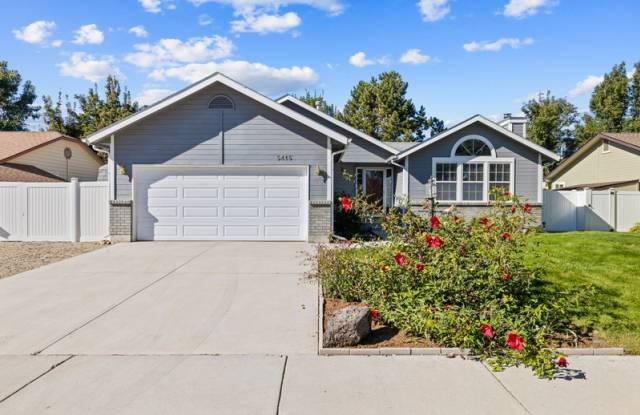 5415 North Noble Fir Avenue photos photos