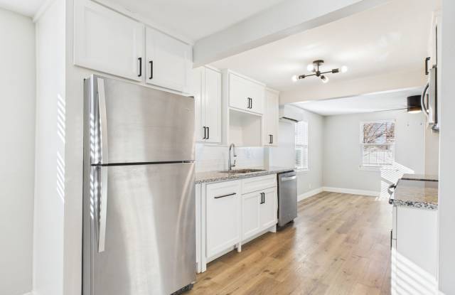 Welcome home to 3412 NE 16th photos photos