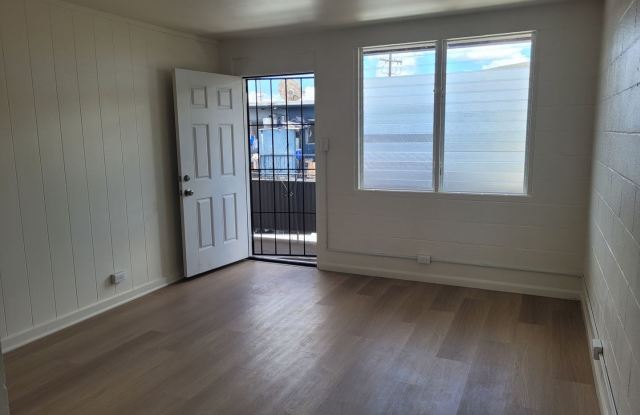 FULLY Renovated 2bd, 1ba, 1pkg 700sqft. for $1700 photos photos