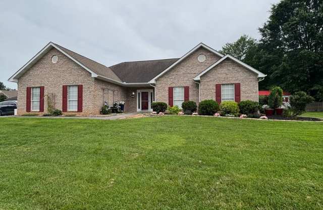 Maryville Rancher photos photos
