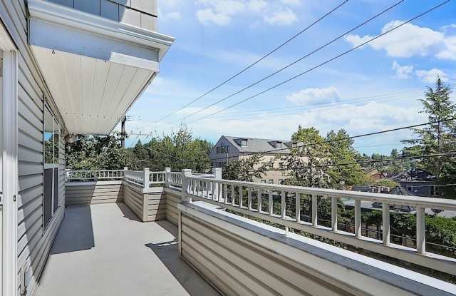 2820 E Madison St - 2820 East Madison Street, Seattle, WA 98112