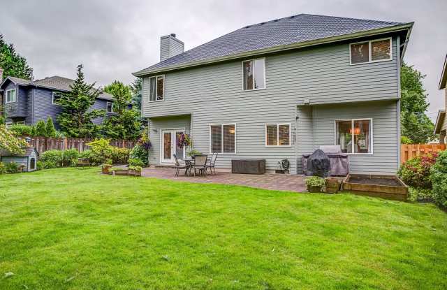 Great Home near 217 and Washington Square Gallery 3