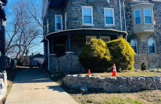 817 N 63RD Street unit: 2 photos photos