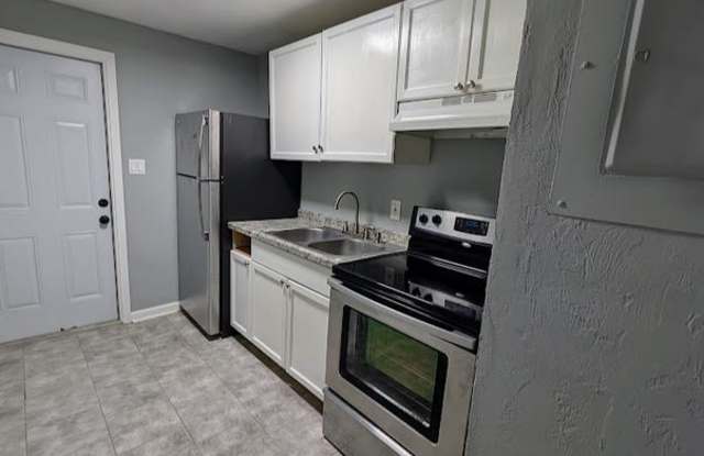 2304 South Calhoun Street - A photos photos