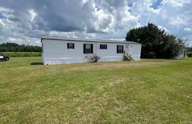 3-bedroom, 2-bath mobile home Gallery 3