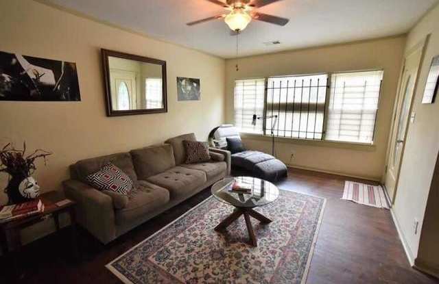 2911 Belvedere Lane Gallery 3