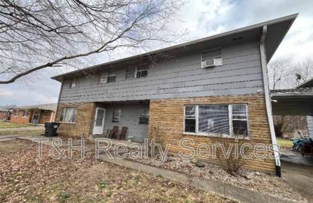 847 Riverside Dr photos photos