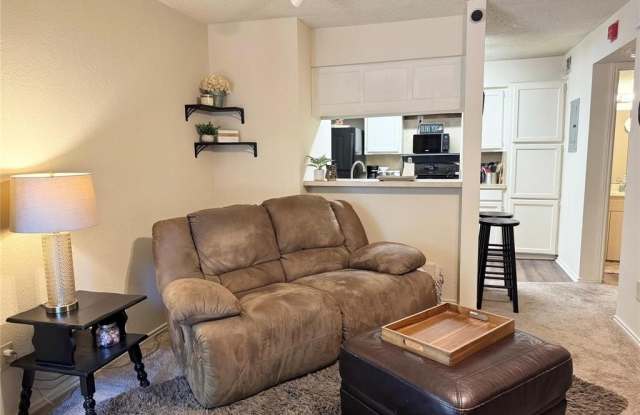 3210 S Fielder Road - 3210 South Fielder Road, Arlington, TX 76015