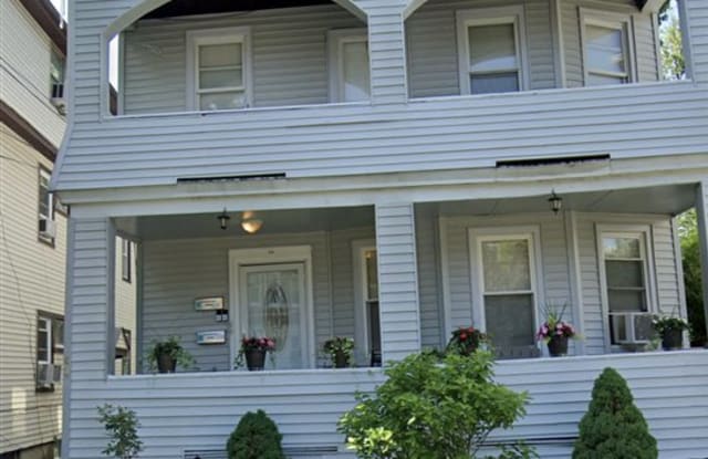48 EAST PASSAIC AVE - 48 East Passaic Avenue, Essex County, NJ 07003