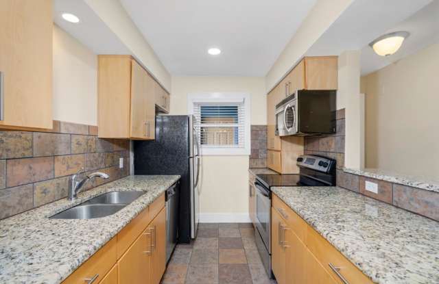 3815 Guadalupe St #110, Austin, Texas 78751 photos photos