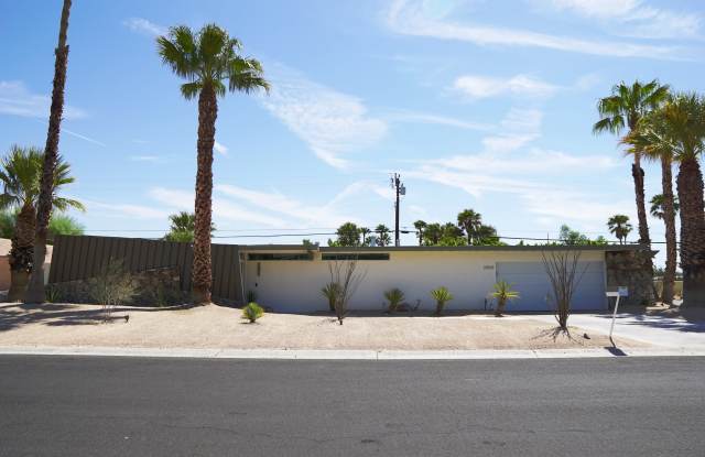 2900 North Chuperosa Road Gallery 2