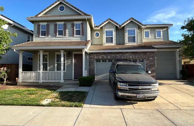 Spacious 5 Bed, 3 Bath home in Gated Community photos photos