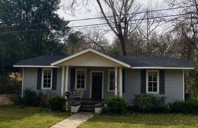 1231 Monroe St - 1231 Monroe Street, Jackson, MS 39202