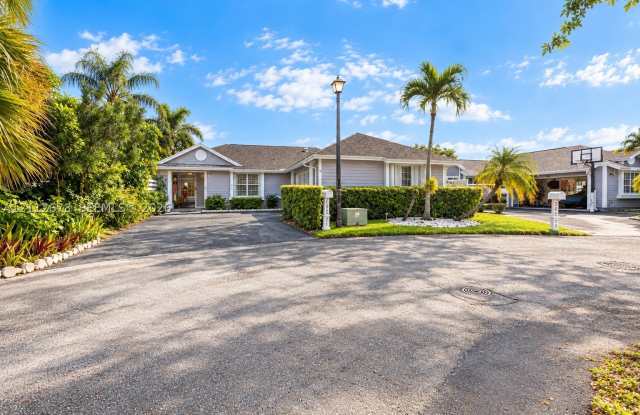 10225 SW 141st Ct Gallery 1