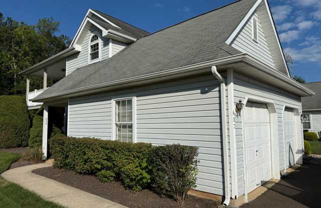 3 Bed / 2 Bath Warrington Townhome photos photos