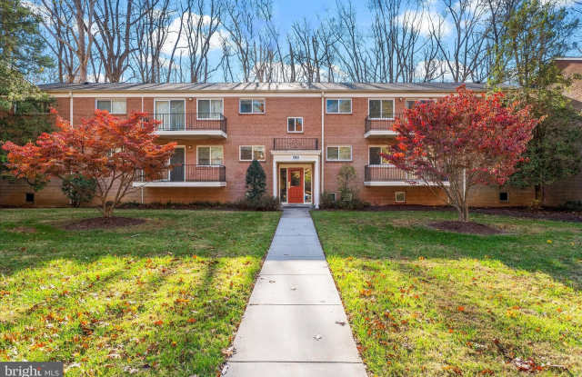 10631 WEYMOUTH Street unit: 10631 Gallery 4