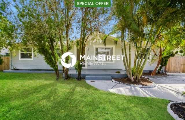 5111 22nd Street Court East photos photos