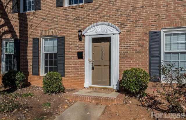 8358 Knights Bridge Road Gallery 2