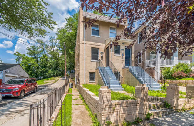 1606 West Street Southeast photos photos
