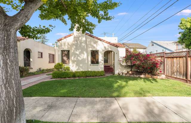 1835 Harvard Drive - 3+ bedroom | 1 full bathroom | 2 half bath - 1835 Harvard Drive, Alameda, CA 94501 1835 Harvard Drive - 3+ bedroom | 1 full bathroom | 2 half bath - 1835 Harvard Drive, Alameda, CA 94501