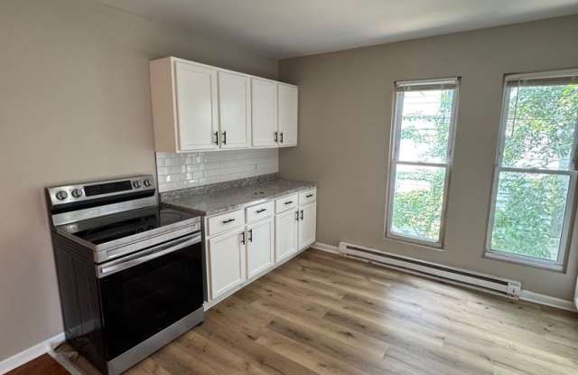 303 S 4th St photos photos