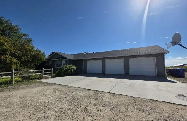 2715 East Deer Flat Road Gallery 1