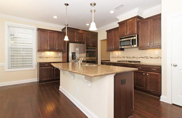 2230 Rocky Bay Ct. Gallery 2