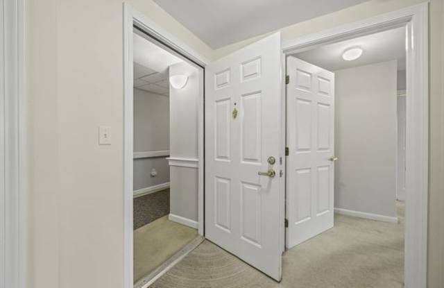 912 Main St photos photos