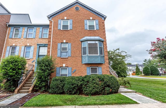 5952 WESCOTT HILLS WAY - 5952 Wescott Hills Way, Kingstowne, VA 22315