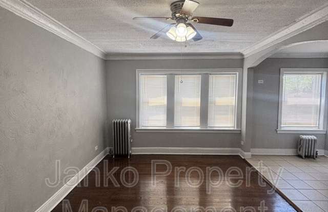 9453 S Loomis St photos photos