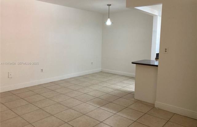 1851 Northeast 168th Street Gallery 3
