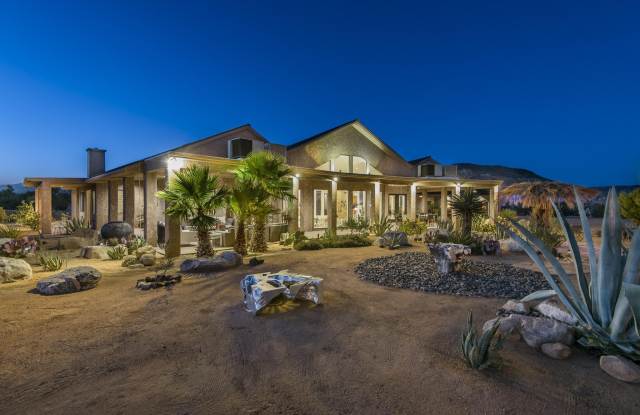 3569 Calmada Road photos photos