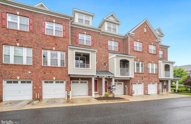 5106 SHAMROCKS DELIGHT DRIVE photos photos