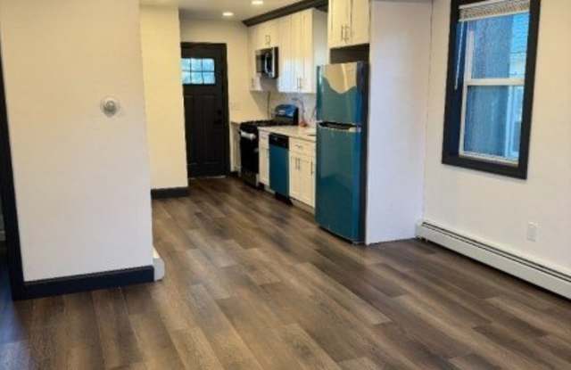 27 Emerald St photos photos