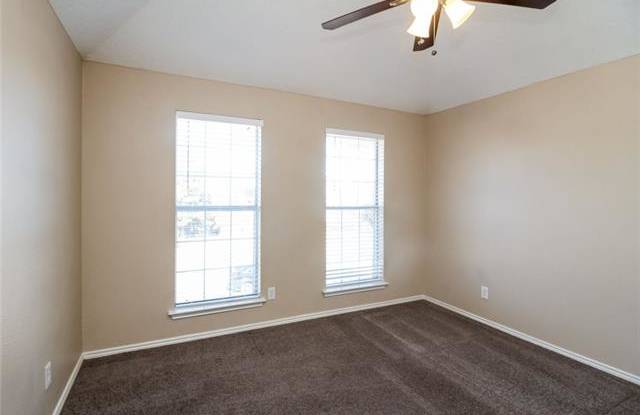 720 Hollow Ridge Drive Gallery 3